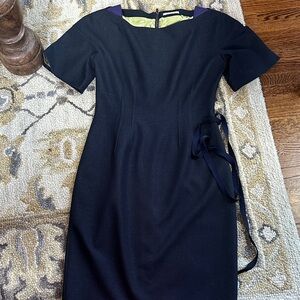 Elegant T Tahari Navy blue Dress size 4 worn once